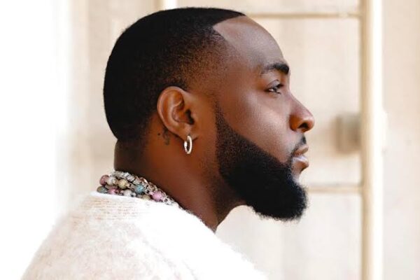Ni ne mutum mafi shahara da aka fi caccaka a Nijeriya – Davido